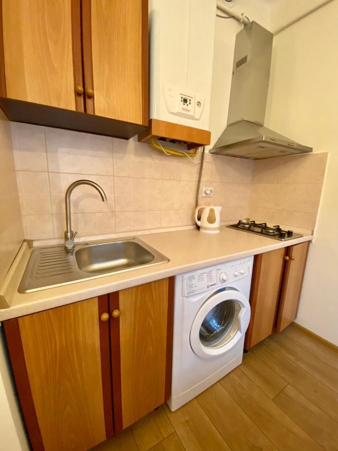Yaroslav Osmomysl Square Apartments Leopoli Esterno foto