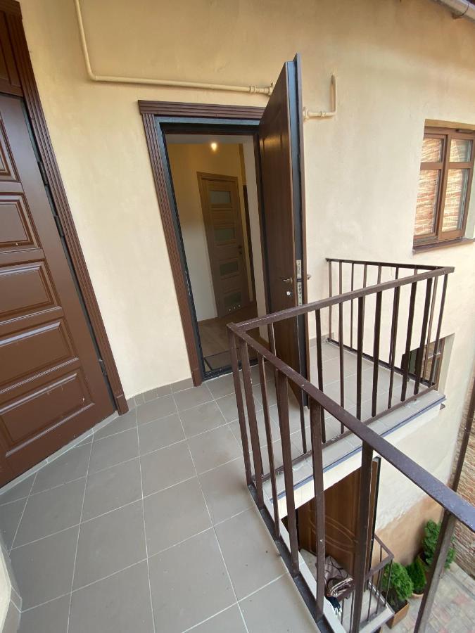 Yaroslav Osmomysl Square Apartments Leopoli Esterno foto